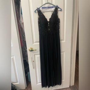 SHERRI HILL DRESS
